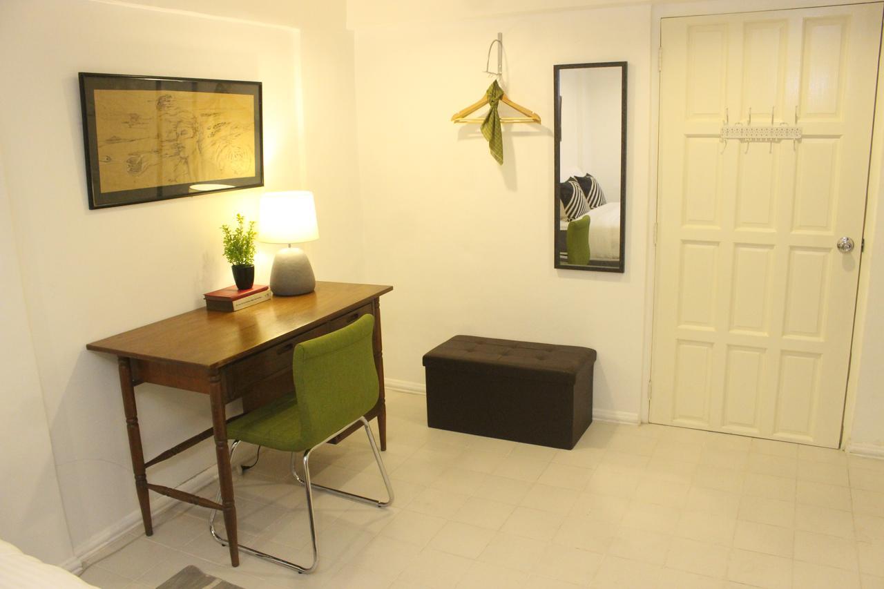 The White Bed And Breakfast Bacolod Exterior photo